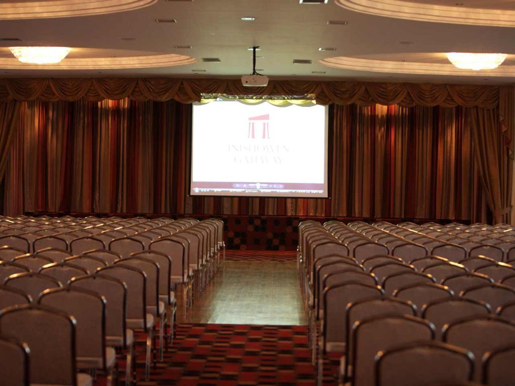 Inishowen Gateway Hotel Банкрана Экстерьер фото